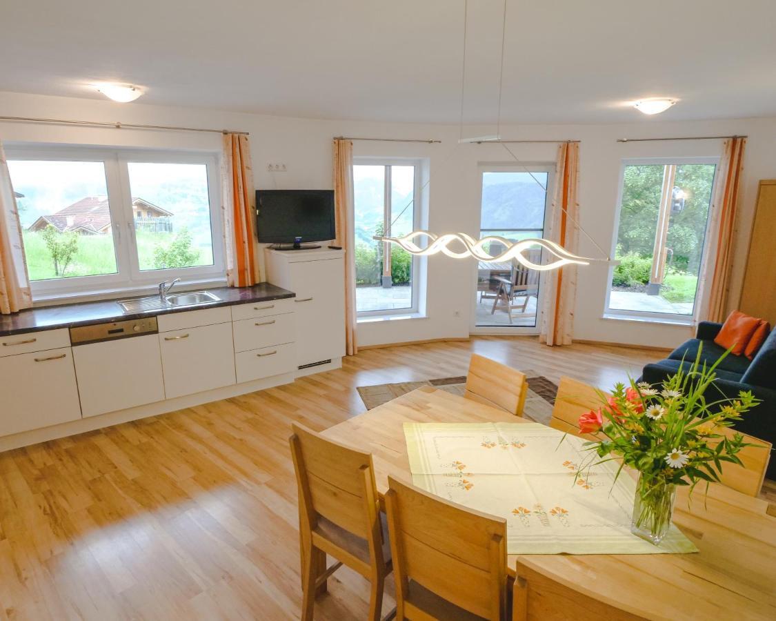 Haus Woehrer / Appartement Fischbacher Шладминг Екстериор снимка