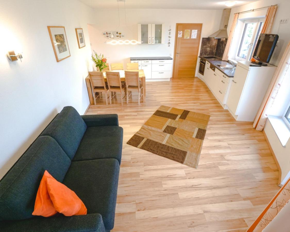 Haus Woehrer / Appartement Fischbacher Шладминг Екстериор снимка